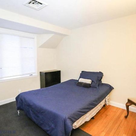 Apartmán Town Plot Waterbury Exteriér fotografie