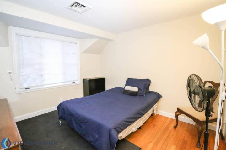 Apartmán Town Plot Waterbury Pokoj fotografie